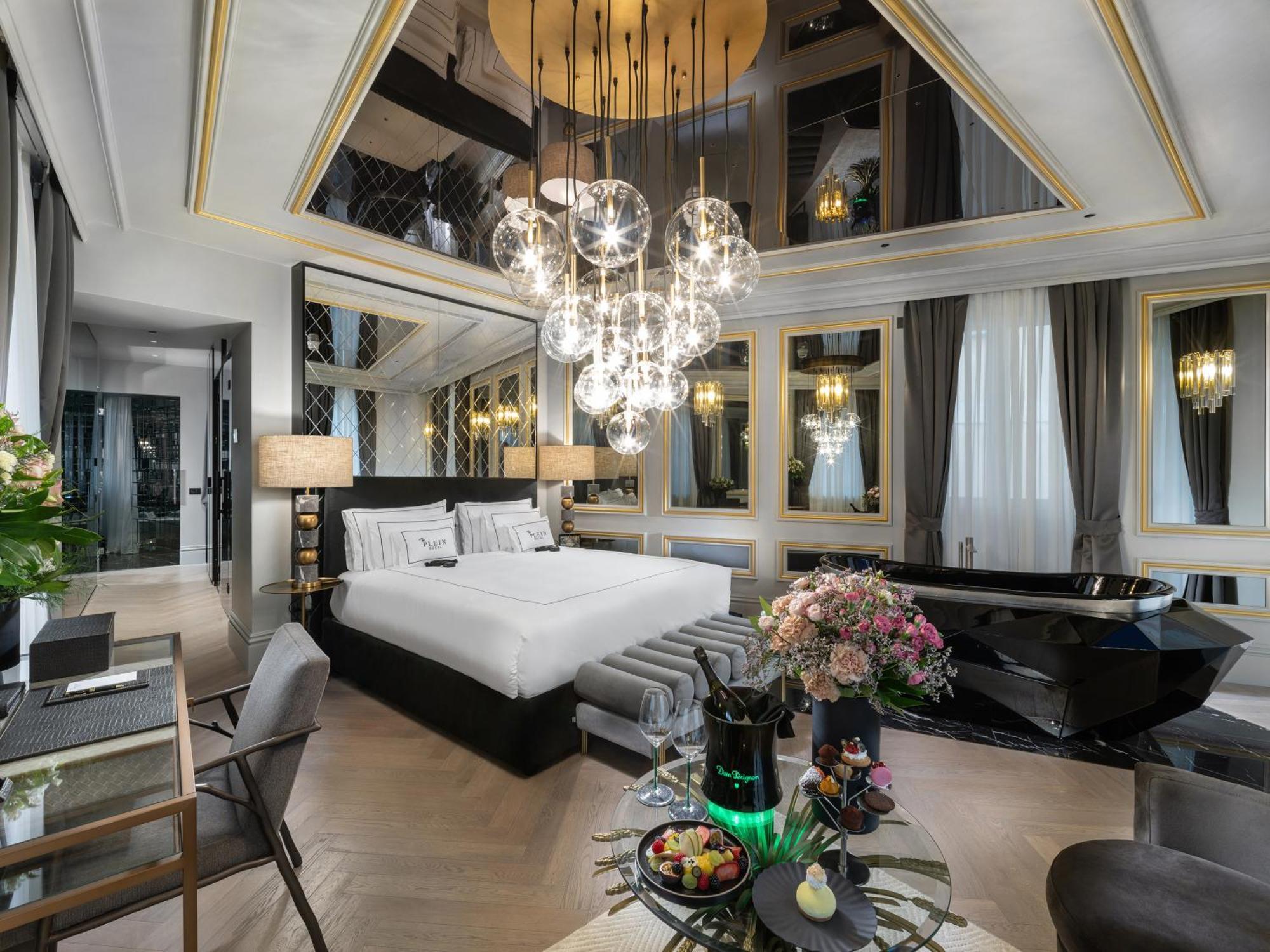 The Plein Hotel - Small Luxury Hotels Of The World ميلان المظهر الخارجي الصورة
